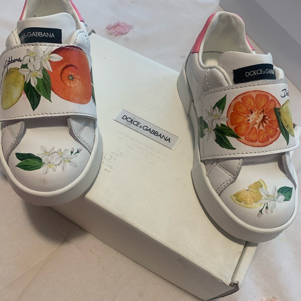 Toddler/ Girls Dolce and Gabbana sneaker